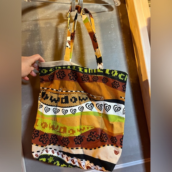 Urban Outfitters Peace sign Flower Heart Ying Yang Tote bag - Picture 4 of 13